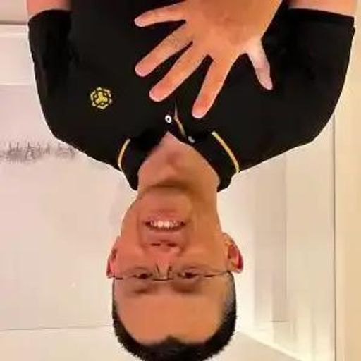 ߈