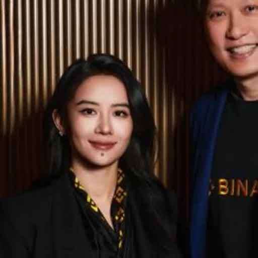 联合首席执行官肖贺