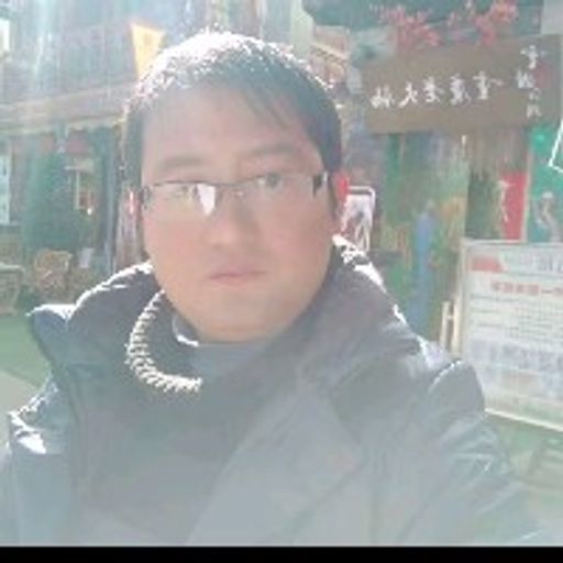 阳光明媚
