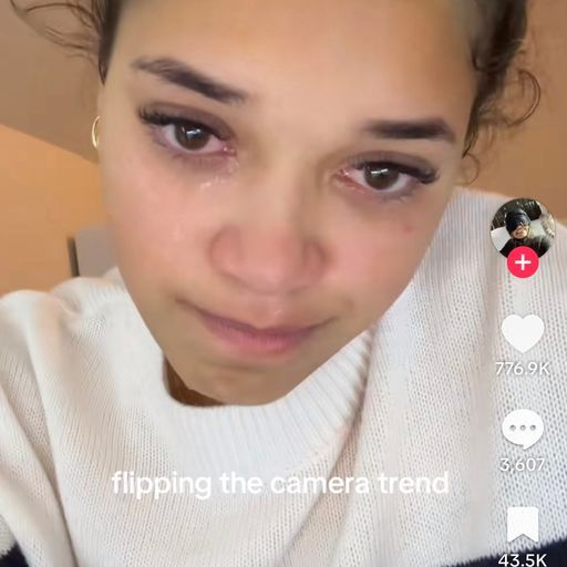 FLIPCAM