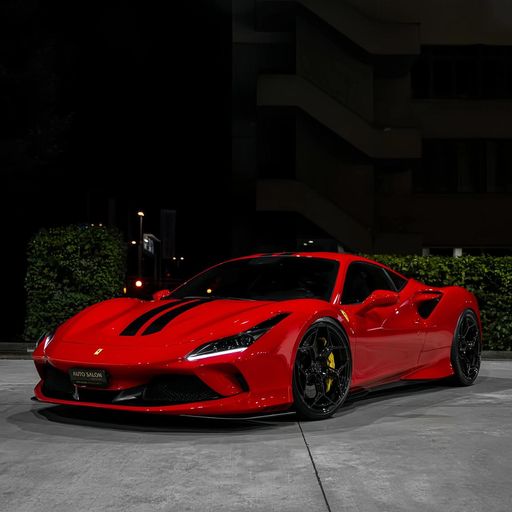 Ferrari F8