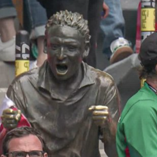 STATUE