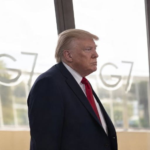 TrumpLoner