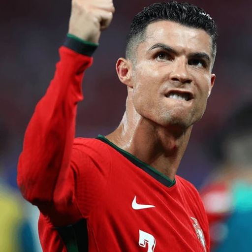 CR7