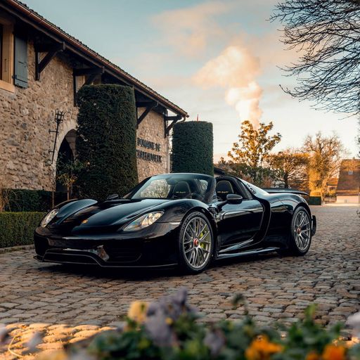 918