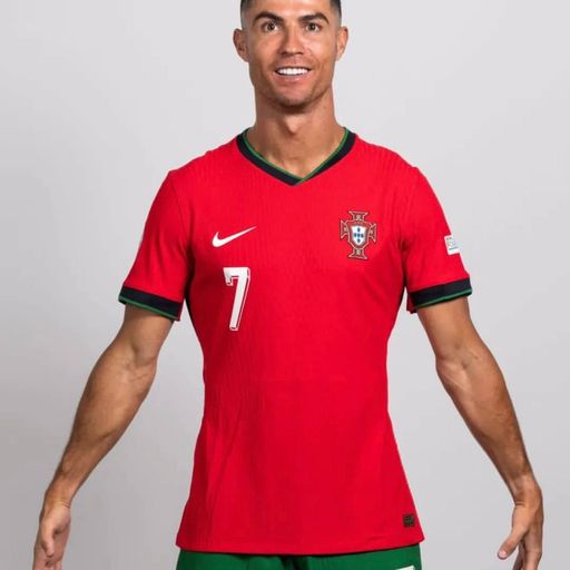 CR7
